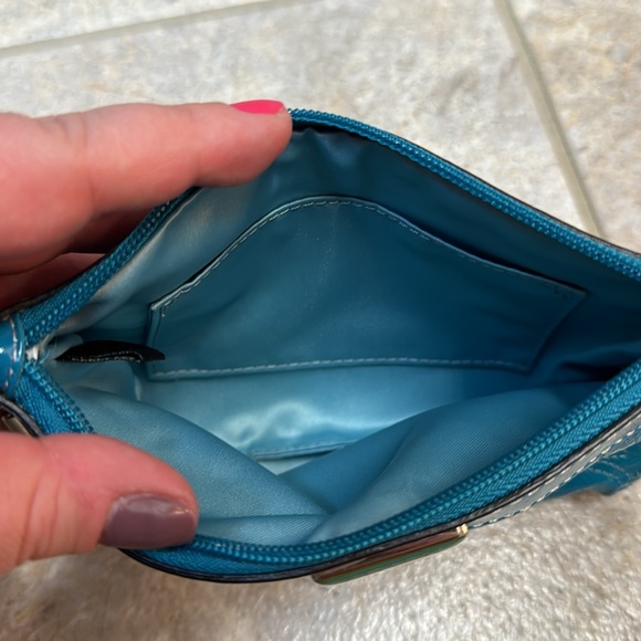 Coach Wristlet Teal Mermaid Patent Leather Signature Pattern C pattern - Picture 2 of 5